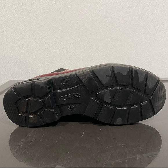 Burgundy Blundstone Boots - Picture 3 of 8